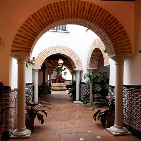 Turisticos Patios Apartment *